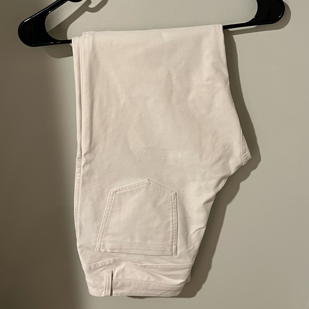 Lululemon ABC Pants 31x34 Slim Fit Off-White Utilitech